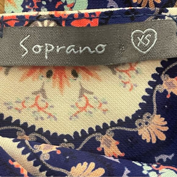 Soprano geometric pattern tie back tunic size extra small XS b23 - Picture 2 of 5